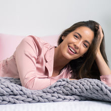 Load image into Gallery viewer, Royal Comfort Chunky Hand Knit Thick Weighted Blanket Plush 6.3KG