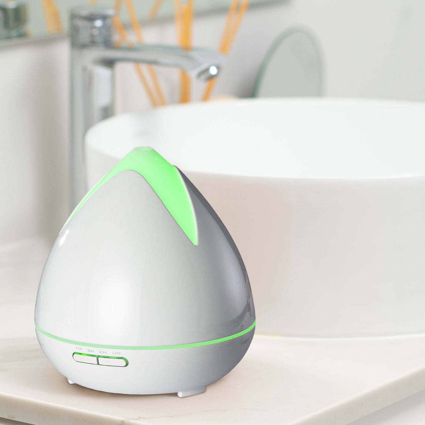 PureSpa Diffuser Humidifier And 4 Pack Bamboo Towel Set Bundle