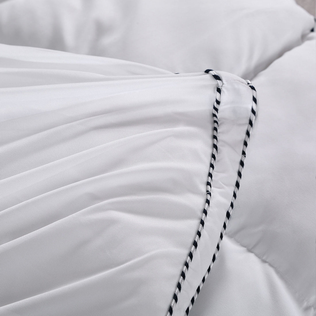Royal Comfort 1000GSM Luxury Bamboo Fabric Gusset Mattress Topper Pad Cover